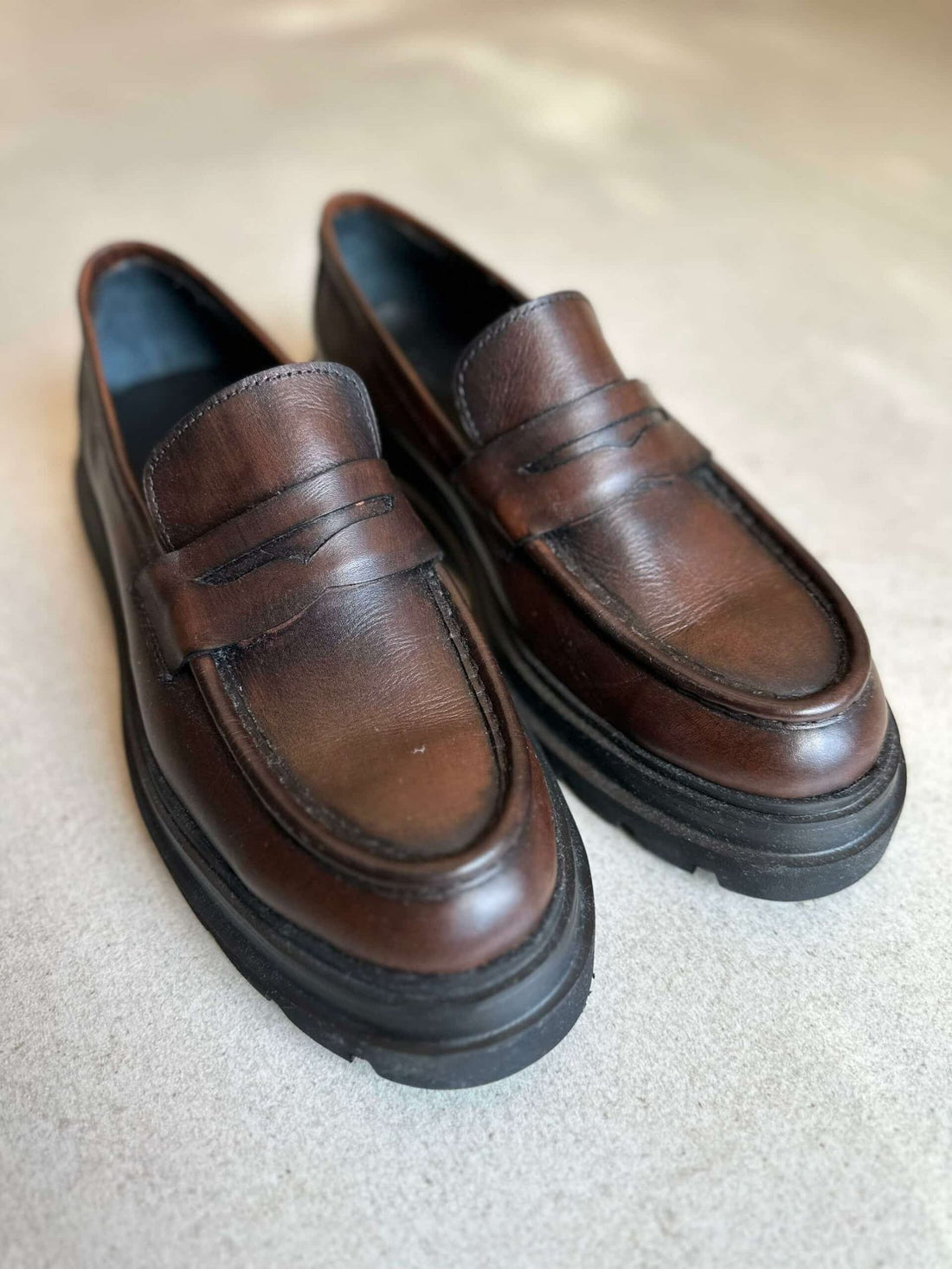 Moccasin Leo